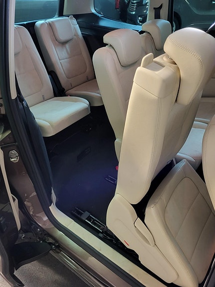 Volkswagen Sharan 12 of 30