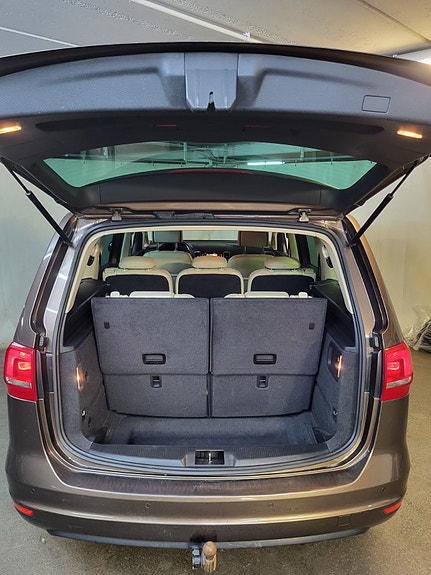 Volkswagen Sharan 28 of 30