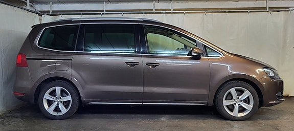 Volkswagen Sharan 3 of 30