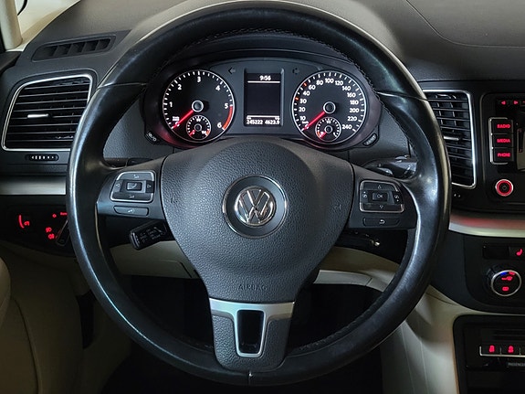 Volkswagen Sharan 8 of 30