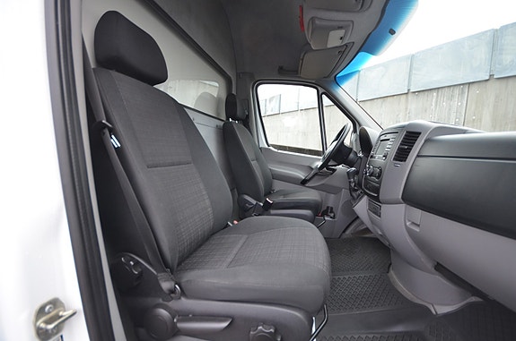 Mercedes-Benz Sprinter-Klasse 16 of 27