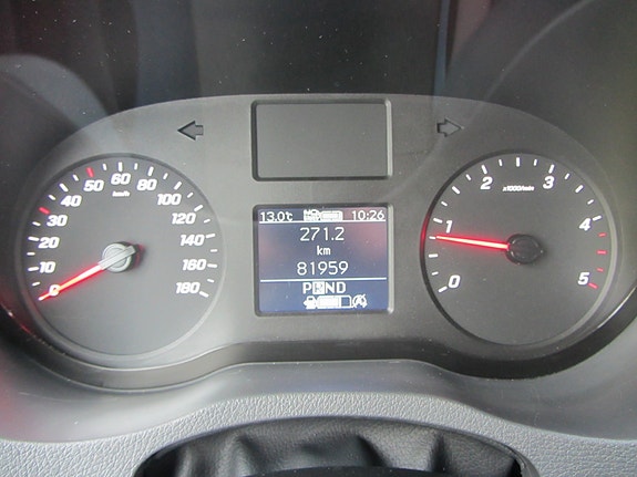 Mercedes-Benz Sprinter 317 13 of 30