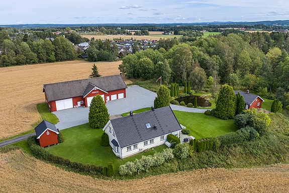 Brekke - Presentert av Tegneby og Grønnerød Landbruksmegling