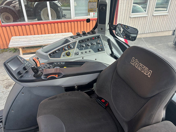 Valtra T214D 2015, kr 799 000,-
