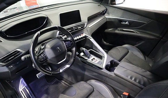 Peugeot 3008 8 of 13