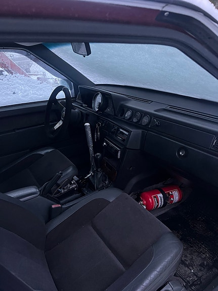 Volvo 740 11 of 19