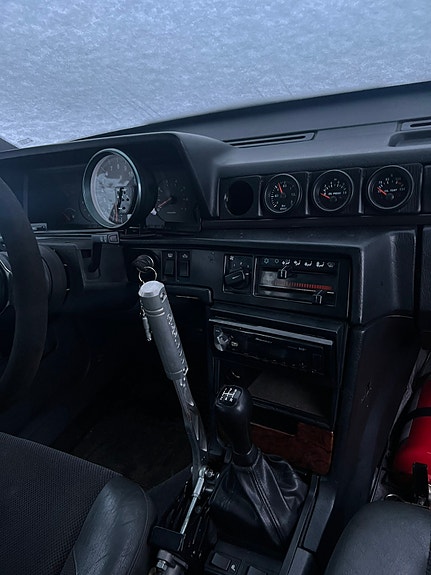 Volvo 740 10 of 19
