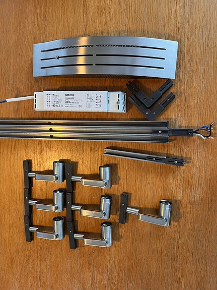 Product image 1 of 7