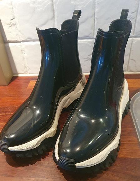 Product image 1 of 7