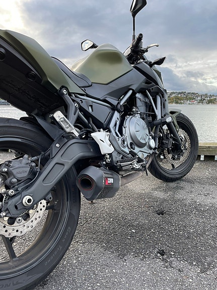 Kawasaki Z650 2 of 7