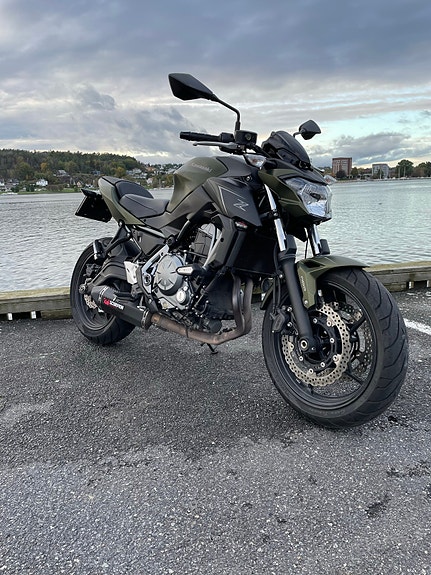 Kawasaki Z650 1 of 7