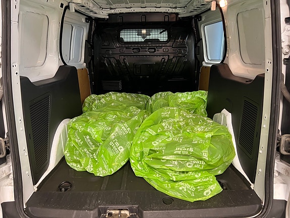 Ford Transit Connect 22 of 24