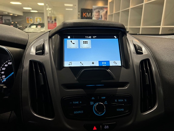 Ford Transit Connect 18 of 24