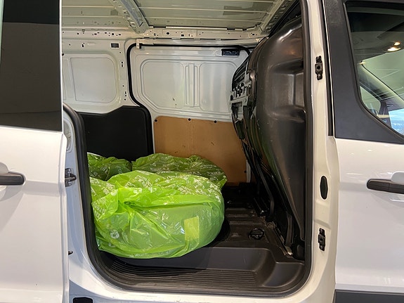 Ford Transit Connect 24 of 24