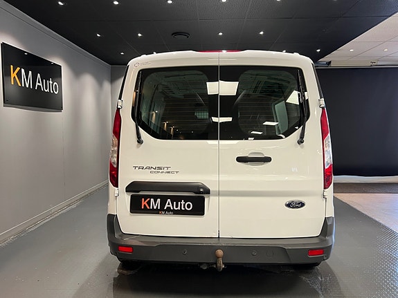 Ford Transit Connect 5 of 24