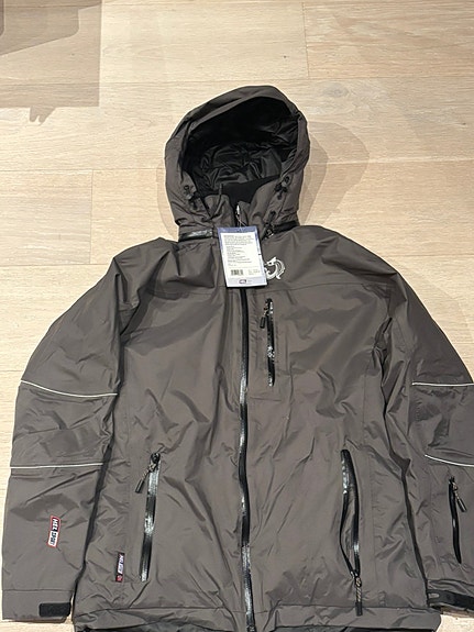 Product image 1 of 6