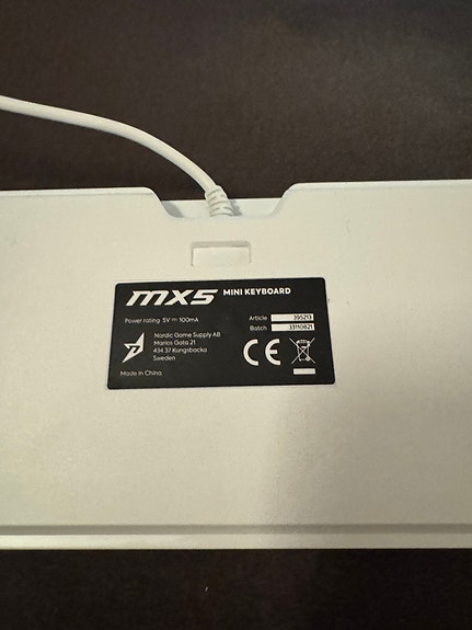 Product image 3 of 3