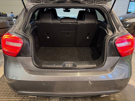 Mercedes-Benz A200 10 of 11