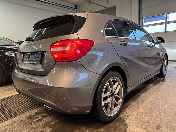 Mercedes-Benz A200 4 of 5