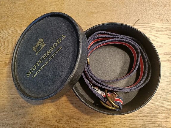 Product image 1 of 5