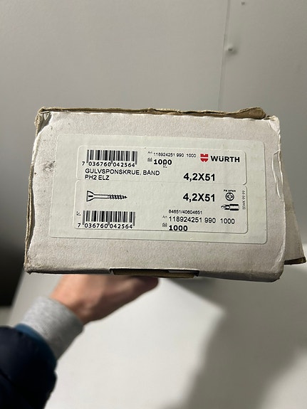 Product image 1 of 2