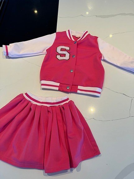 Product image 1 of 3