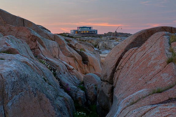 Nasjonalparksenter på Verdens Ende. Foto: Vidar Moløkken / frittfallfoto.no