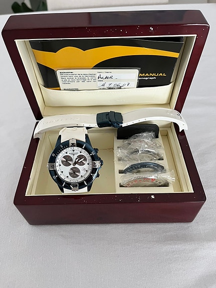 Product image 1 of 10