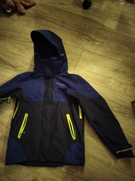 Product image 1 of 2