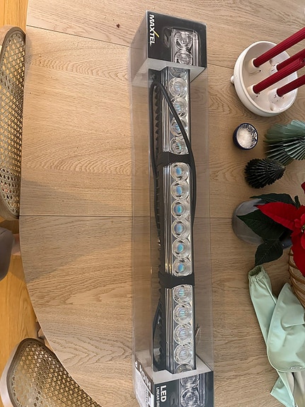 Product image 1 of 6