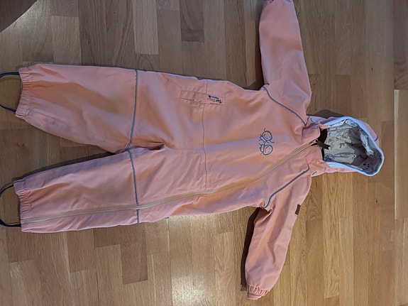 Product image 1 of 4