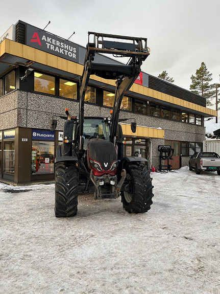 Valtra T234Direct 2017, kr 1 090 000,-
