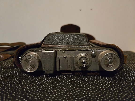 Product image 8 of 9