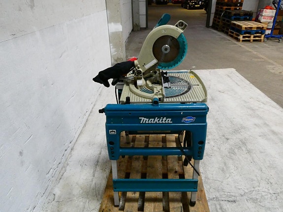 Product image 1 of 10