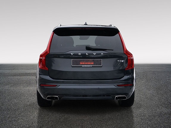 Volvo XC90 7 of 30