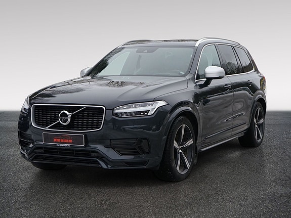 Volvo XC90 4 of 30