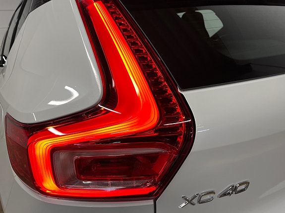 Volvo XC40 24 of 24