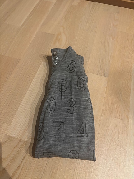 Product image 1 of 4