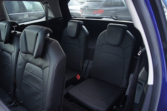 Citroen C4 Picasso 11 of 24