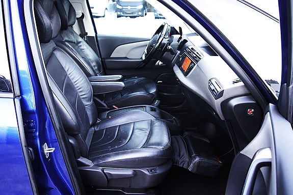 Citroen C4 Picasso 13 of 24