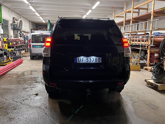 Toyota Land Cruiser 6 of 30