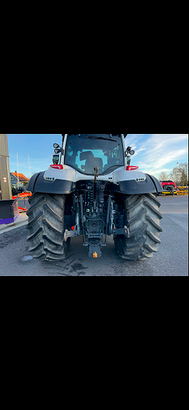 Valtra T235D 2022, kr 1 550 000,-