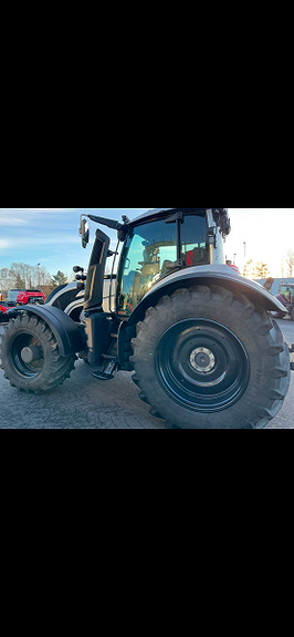 Valtra T235D 2022, kr 1 550 000,-