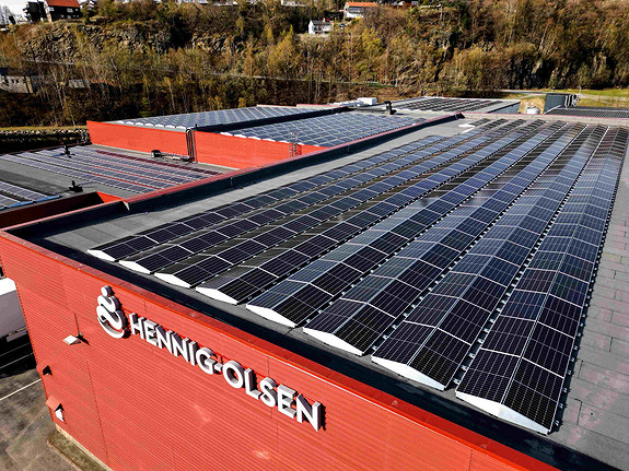 Is produsert med solenergi