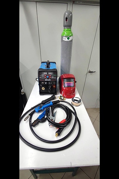 Product image 2 of 8