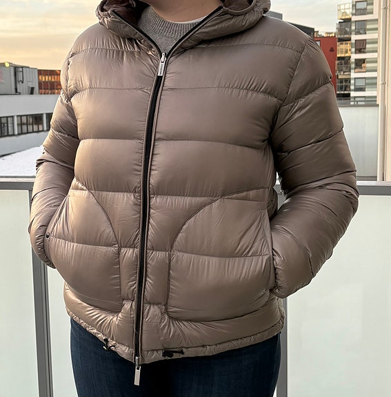 Product image 1 of 9