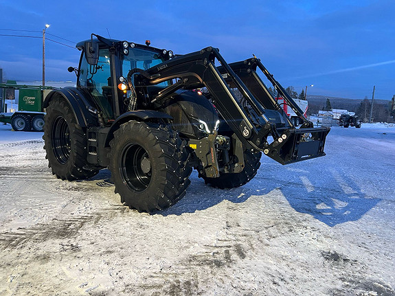 Valtra N175 2023, kr 1 499 000,-