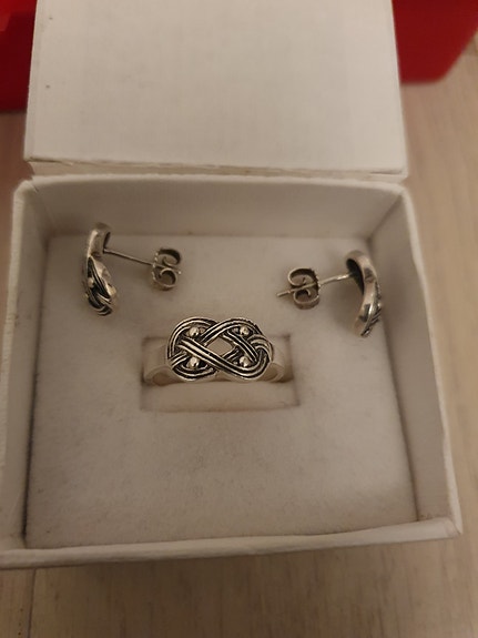 Product image 1 of 4
