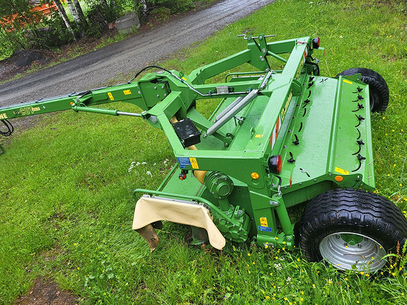 Krone 3210 CV 2017, kr 179 000,-