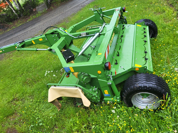 Krone 3210 CV 2017, kr 179 000,-